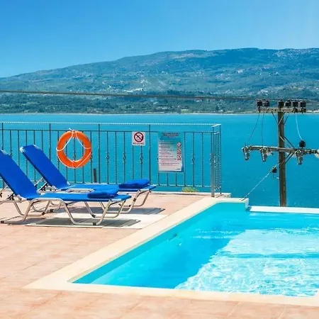 Sleeps 6 Pool Air Con Wifi Villa *